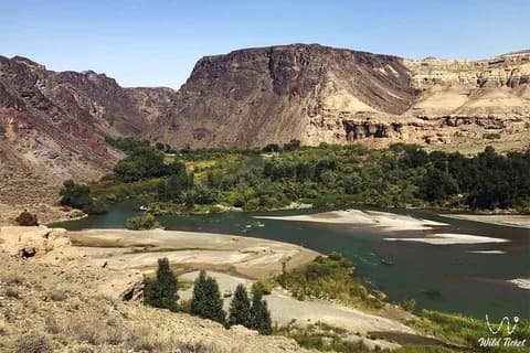 Charyn Canyon river valley